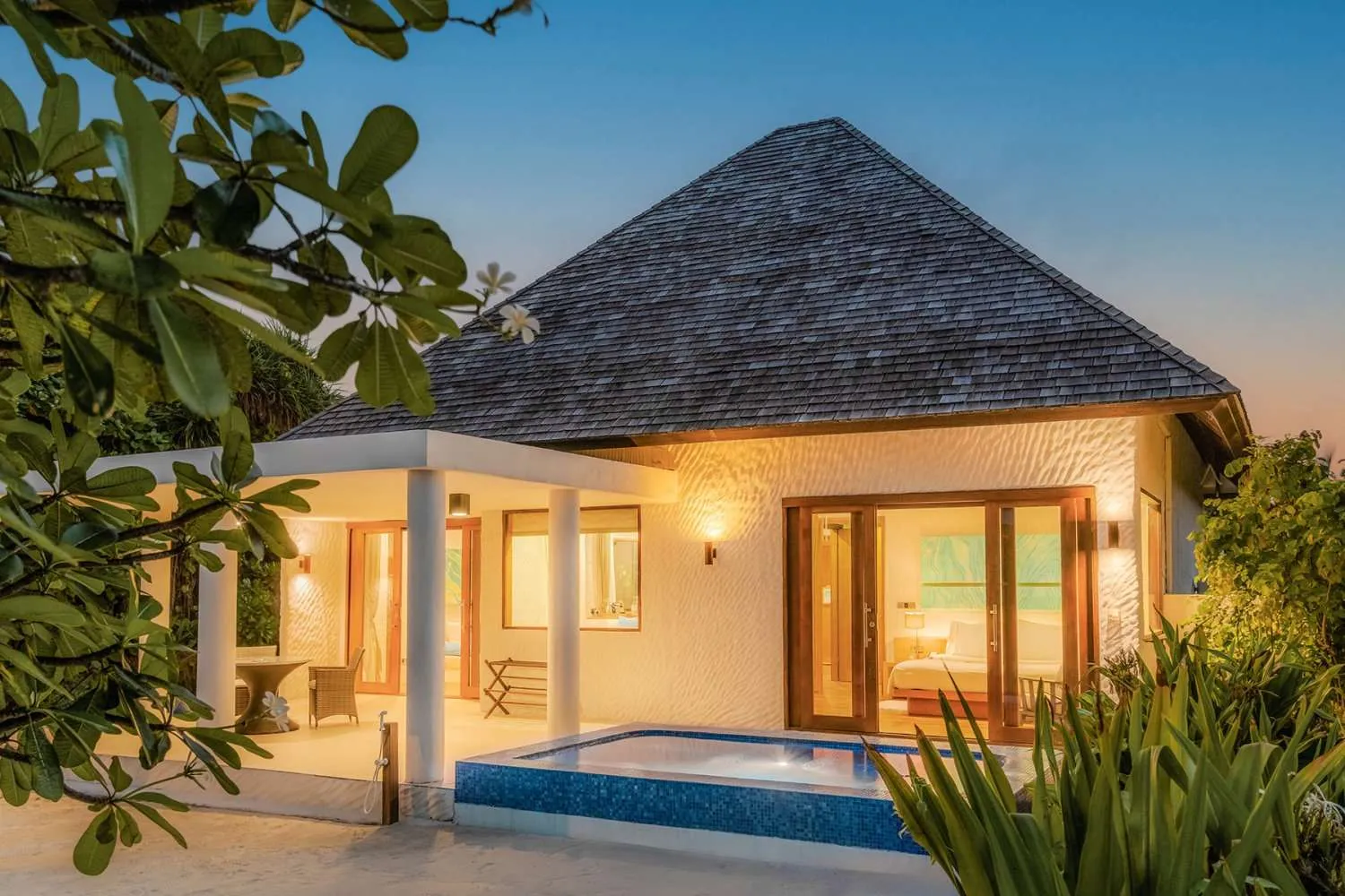 - 215 Sqm - This secluded beach villa offers a perfect sanctuary to unwind amidst decadent paradise - Spacious living and dining area - Master bedroom - Large bathroom with a rejuvenating jacuzzi - Direct access to your private beach from both the bedroom and living room