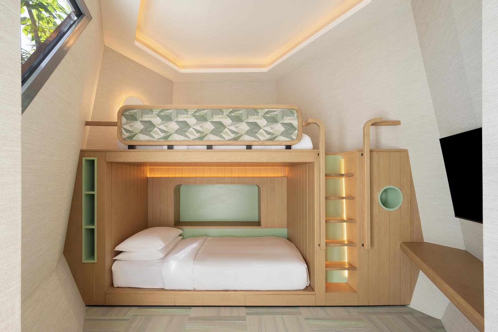 - Secluded in a lush tropical beach enclave, this modern organic style villa has everything a family needs to escape with its especially designed kids pod - Avg Room Size 238 sqm / 2561 sqft - Mattress Size 1 King and 2 Singles - Room Capacity 5 guests - View Ocean