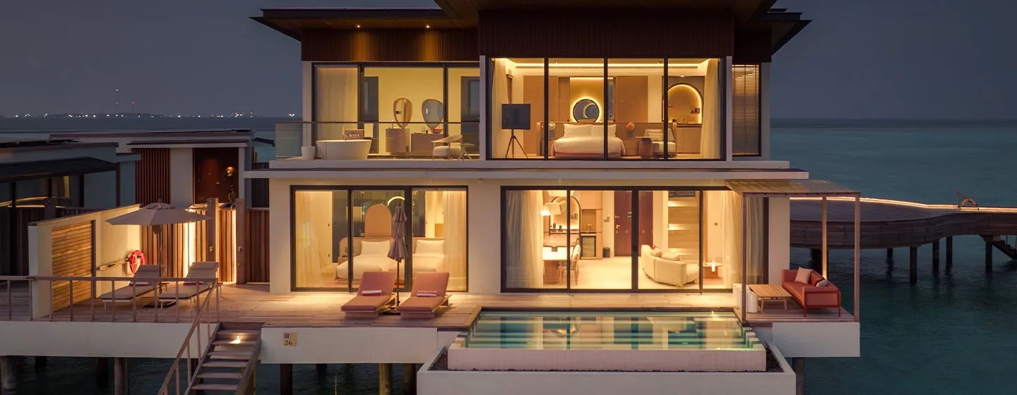 - Set over two spacious levels, escape to your luxury residence in paradise with private pool, wraparound decks and endless ocean views - Avg Room Size 322 sqm / 3465 sqft - Mattress Size King & Twin - Room Capacity 6 guests - View Ocean
