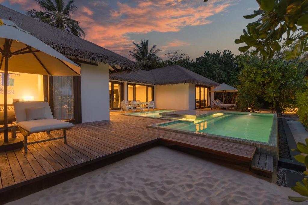 - This villa's standout feature is the pool with a view - Offering free toiletries and bathrobes - Private bathroom with a bath, a shower and a bidet - Spacious air-conditioned villa - Flat screen TV - Minibar - Tea and coffee maker - Seating area - The unit has 3 beds