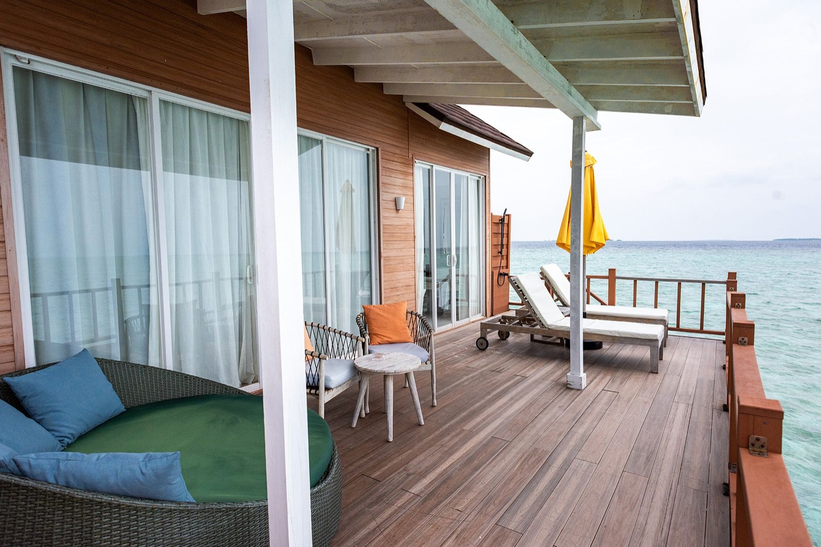 - Room Comforts - King Size Bed - Dressing Table & Stool - Writing Table and Chair - Wardrobe - Air conditioning - Private Safe - Mini Bar - IDD Telephone - WIFI Internet - LED TV - Tea / Coffee facility - Veranda Love Seat - Veranda Coffee Seats and Table - Outdoor Sun Loungers - Private Sun Deck