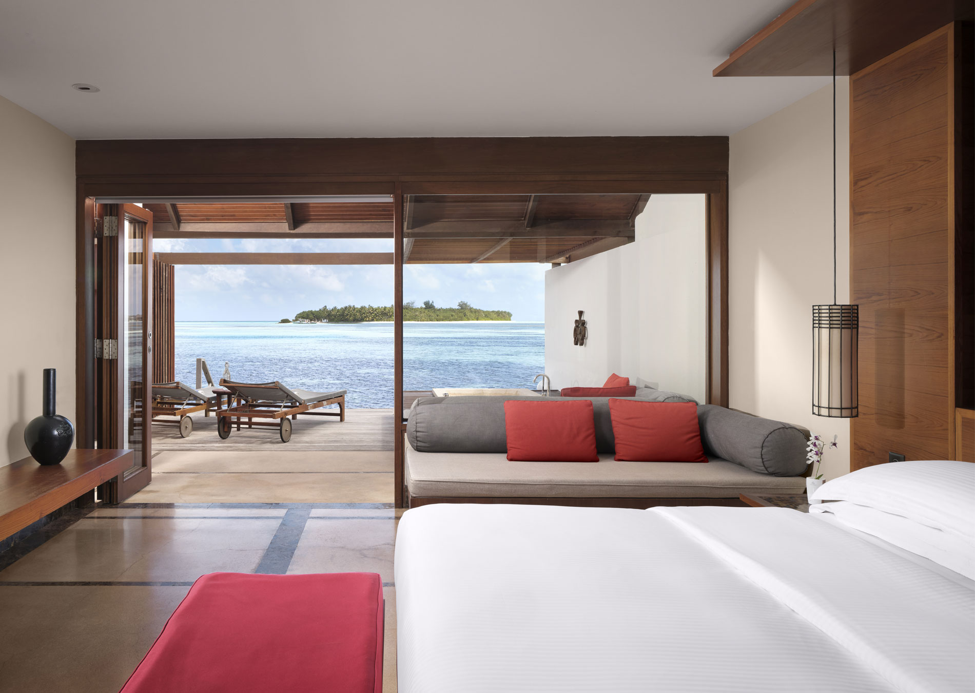 - Our exceptional 40 semi detached Water Villas are Paradise Island Resort’s ultimate accommodation in comfort and leisure These magnificent Water villas are Bright, spacious, and luxuriously appointed - Size: 7 - View: Lagoon/Ocea - Beds: 1 King Be - Max. Occupancy: 3